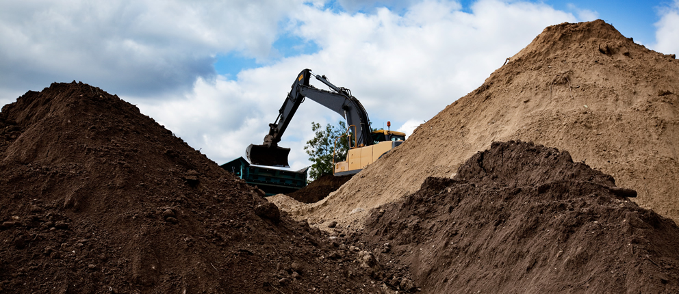 Topsoils, loams, barks and mulches supply and delivery in Surrey Sussex and London