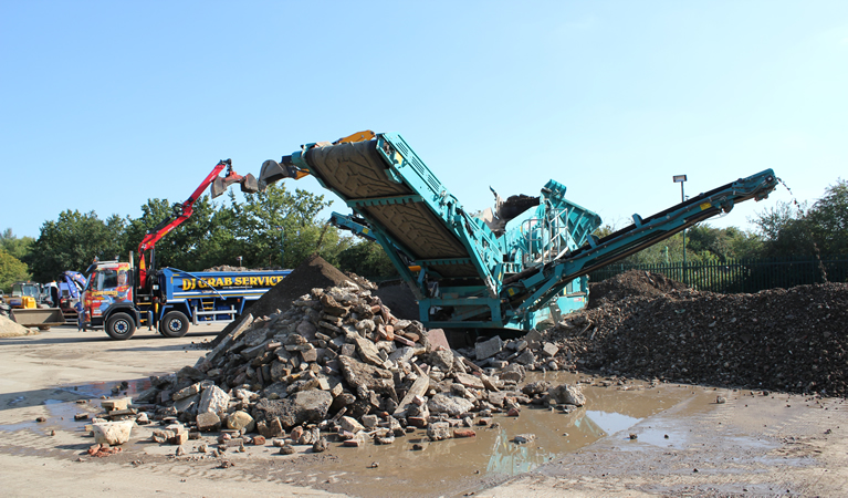 Building and construction waste recycling in Surrey Sussex and London