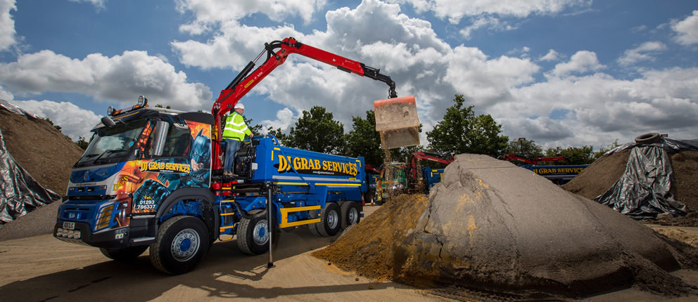 Grab and Tipper lorry hire for Surrey Sussex and London